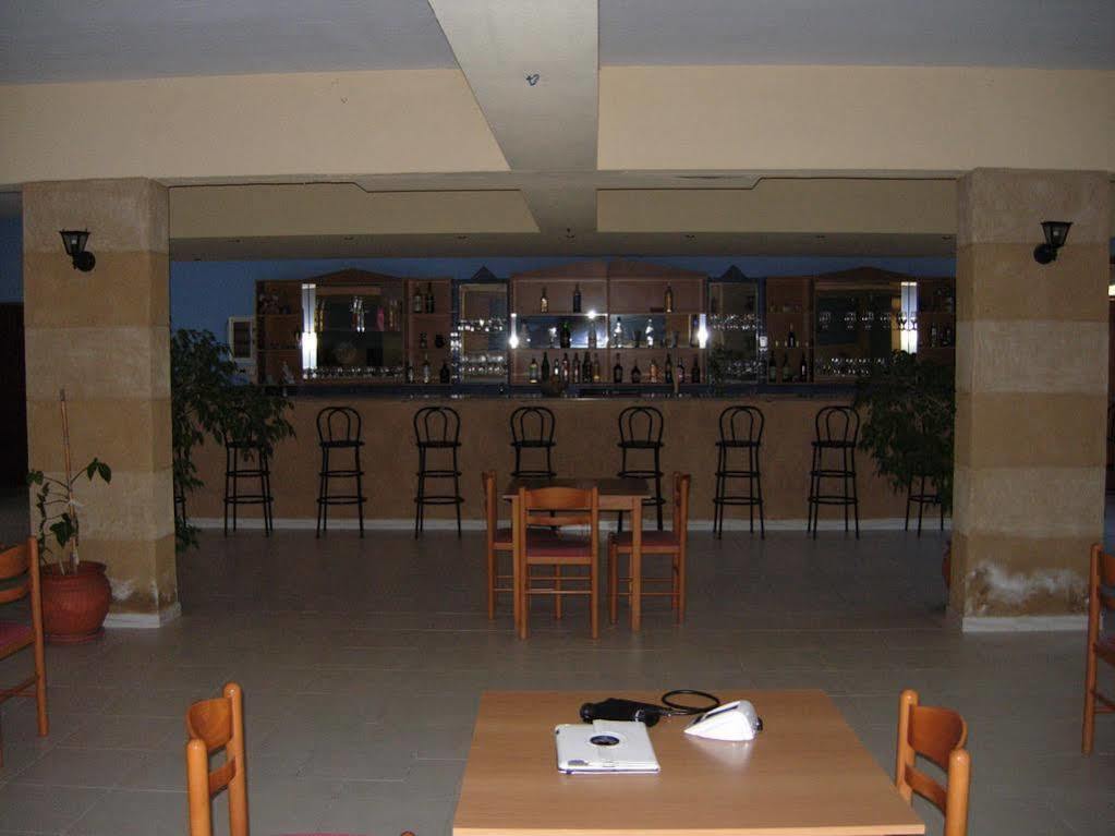 Pyrgos Hotel Apartments Kremastí Exterior foto
